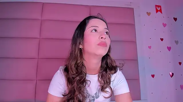 little-Emma online show from October 17, 3:21 am