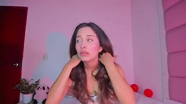 little-Emma online show from September 25, 3:49 am