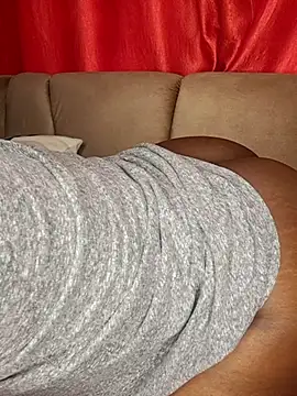 Hotfirespicegiri245 online show from February 14, 10:50 am