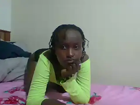 pretty shee22 online show from October 10, 6:24 pm