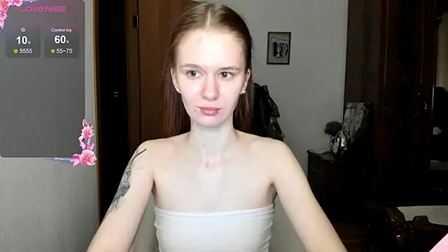 EmilySoul online show from March 16, 3:05 pm