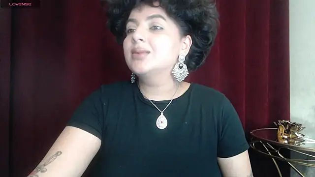 BustyAllyy online show from September 9, 3:01 pm