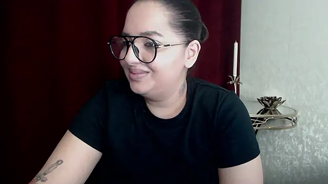 BustyAllyy online show from February 17, 10:42 pm