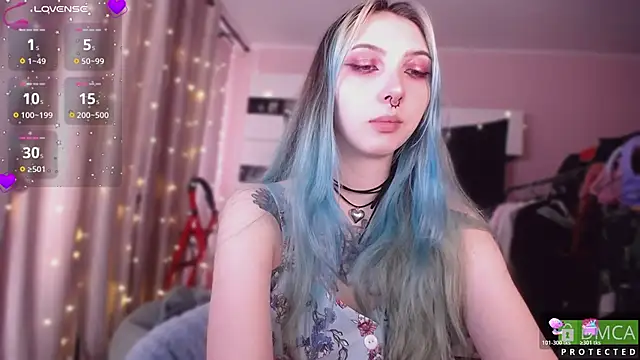 JustMeowGirl online show from March 27, 4:47 am