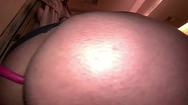 sissysylvia online show from June 19, 10:19 am