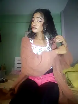 GoddessVee online show from March 4, 3:07 pm