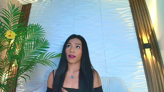 kimberly Gonzalez1 online show from October 2, 3:44 am