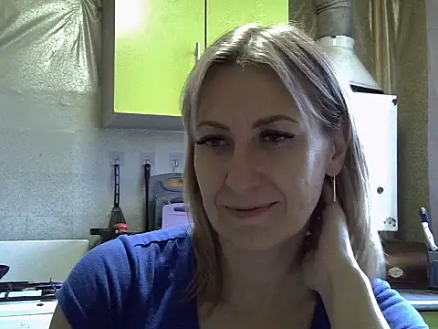 AshleyXHoney online show from September 29, 11:04 am