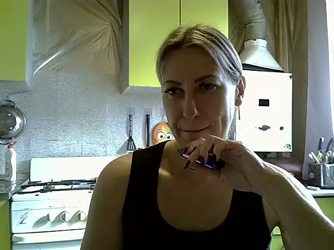 AshleyXHoney online show from September 17, 6:55 am