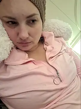 MilfyMrsRobinson online show from March 1, 2:55 am