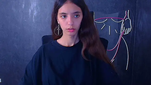 Aishell  online show from September 11, 12:05 pm