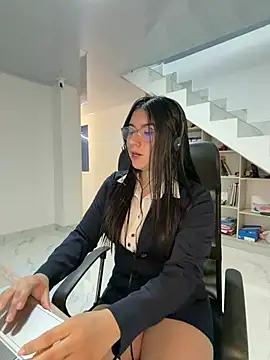 VAL PRINCESS online show from August 8, 12:29 am