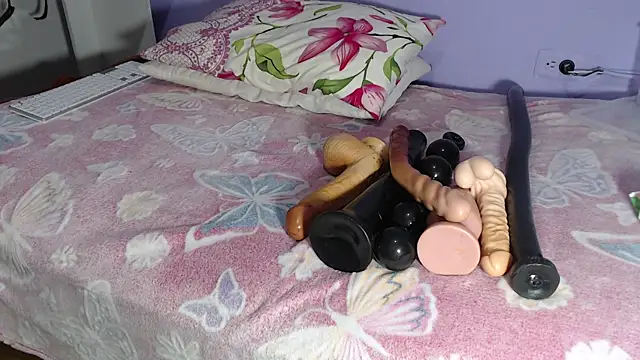 ruby07 online show from April 23, 3:47 pm