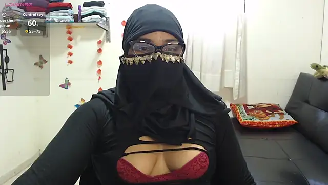 Aaliyah brown online show from September 24, 1:54 pm