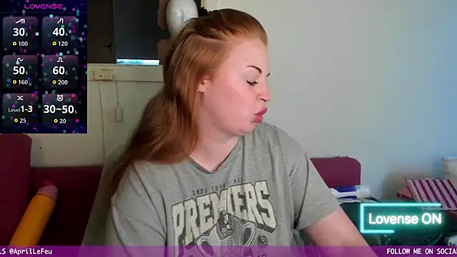 aaprill online show from November 1, 8:18 am