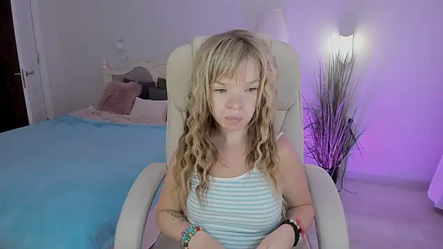 Eva Rosec online show from September 9, 11:43 am