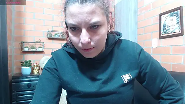 alexia 87 online show from September 14, 3:59 am