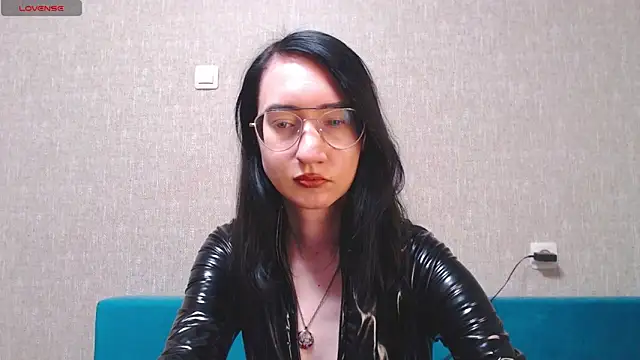 Xxx goddes xxX online show from October 2, 2:55 pm