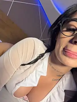 SOPHICARTERS online show from April 16, 3:12 pm