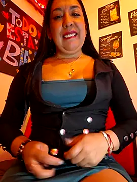 Bella keny online show from May 29, 8:07 pm