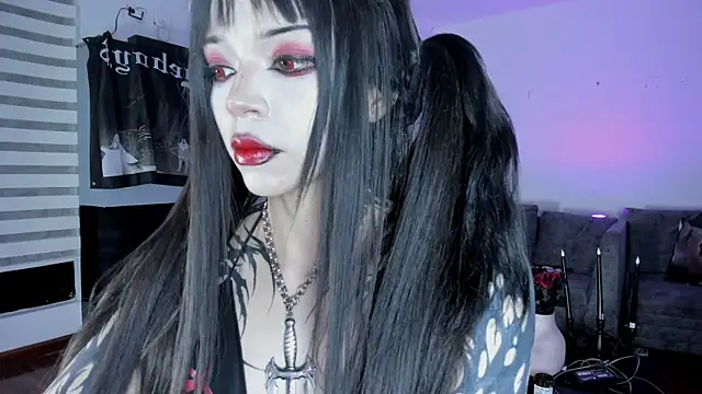 SophieHill gh online show from April 15, 5:30 am