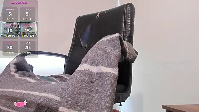 EmaGw online show from October 11, 9:17 pm