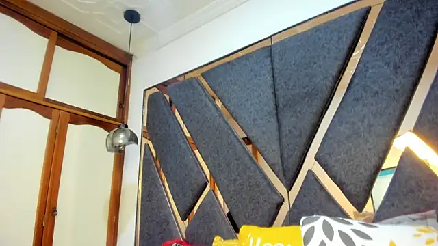 EmaGw online show from February 12, 10:44 pm