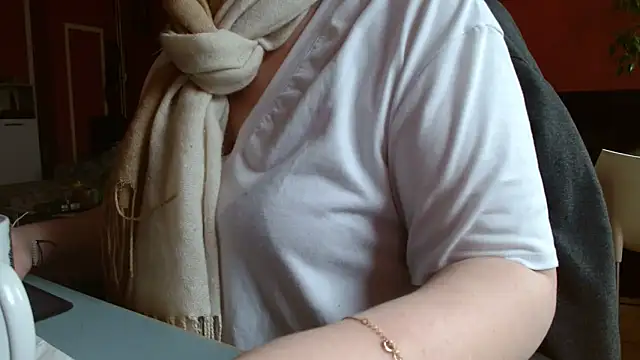 cruellaculdenfer67 online show from March 16, 8:18 am