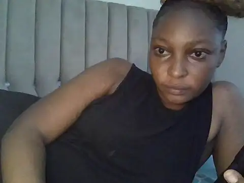 Midnight Clique  online show from November 15, 1:56 pm