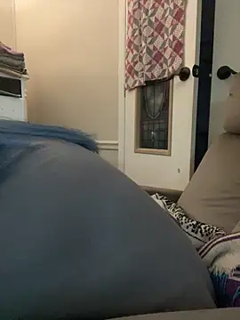 velvetta  online show from October 4, 10:25 pm