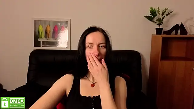 annakillianox online show from April 14, 5:40 am