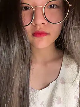 Krixxi22 online show from March 14, 6:53 pm