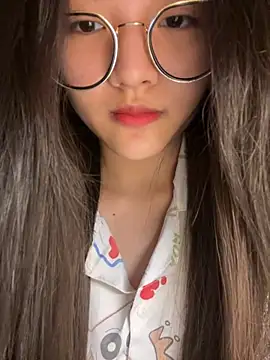 Krixxi22 online show from March 22, 4:57 pm