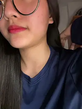 Krixxi22 online show from February 22, 2:07 pm