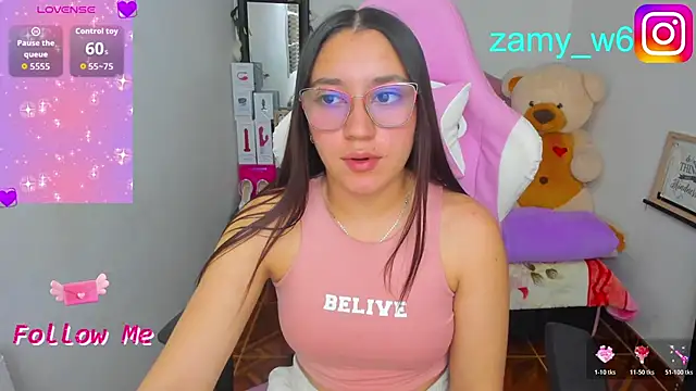 Karla  cute online show from May 12, 5:05 am