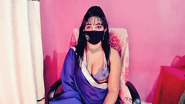 Sweetie Fox XXX online show from June 20, 3:48 pm