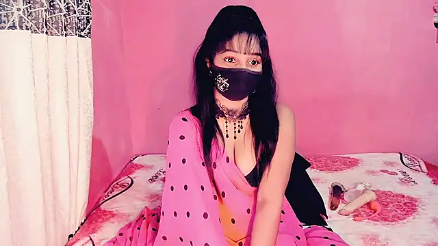 Sweetie Fox XXX online show from February 23, 5:56 pm