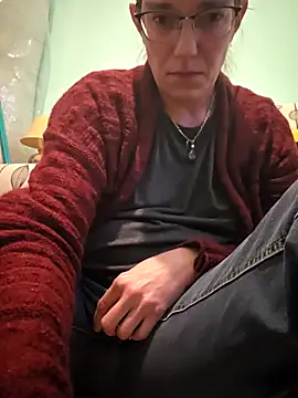 SpiceLea online show from November 19, 4:18 pm