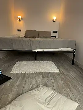 GlamourNova online show from January 13, 10:25 pm