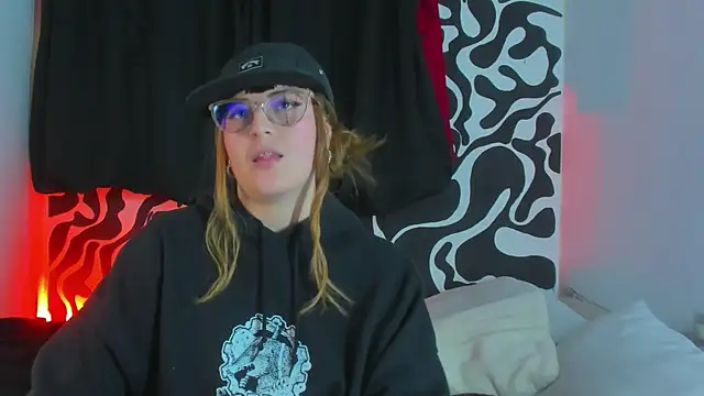 tekila   online show from October 25, 10:49 pm