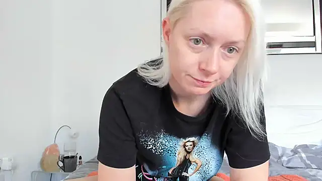 BetterThanYourEx69 online show from October 21, 2:54 pm