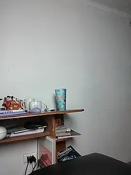 MaryannG online show from April 16, 3:18 am