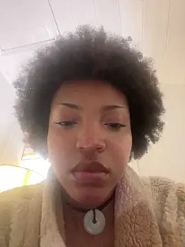 KimiAqua online show from February 21, 12:39 pm