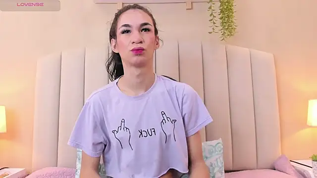 Mia thompson 19 online show from January 15, 7:09 pm