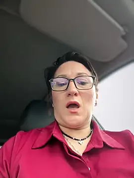 ZhenjaPoledance online show from April 15, 7:20 am