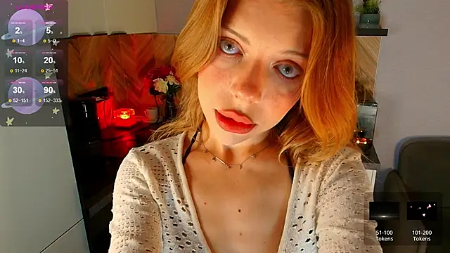 Hannah Carr online show from May 28, 8:29 pm