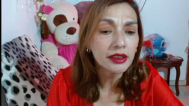 italagomez  online show from December 14, 12:33 pm