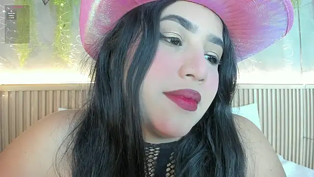 Lana Lann online show from February 5, 12:30 pm