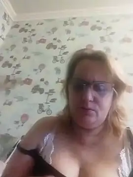 Forest-Lady online show from October 25, 11:40 am