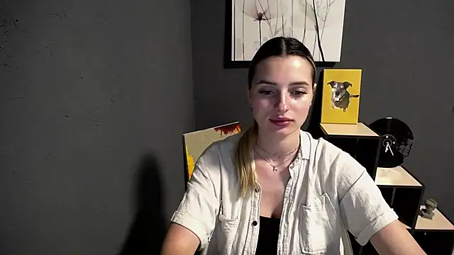 lady olivia  online show from May 22, 4:38 pm